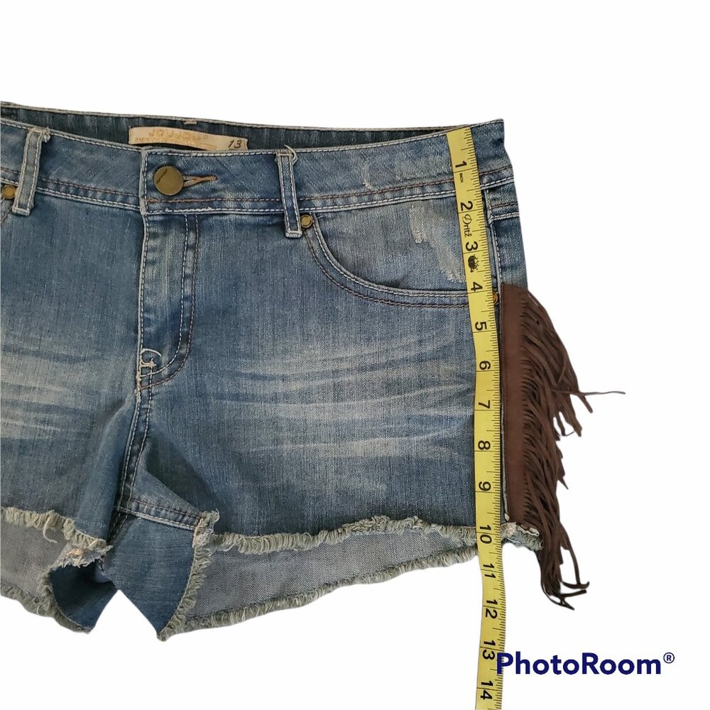 Joujou Women's Faux Suede Side Fringe Raw Hem Cowgirl Jean Denim Shorts Size 13 - Picture 11 of 11